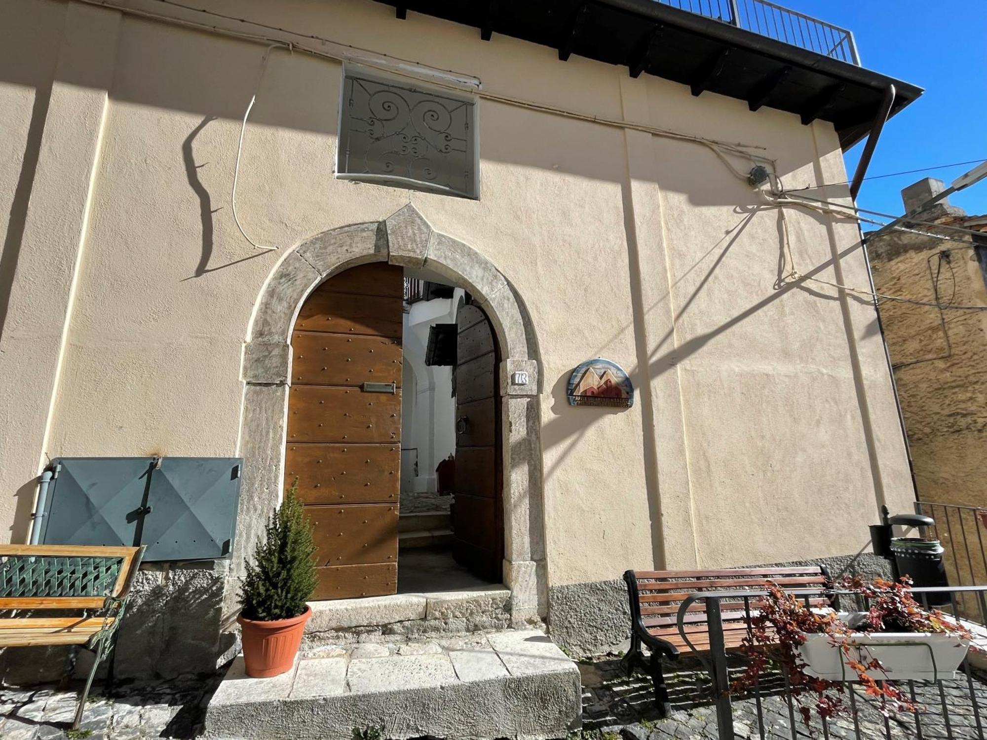 Piazzetta Del Forno Appartamento Ассерджи Экстерьер фото